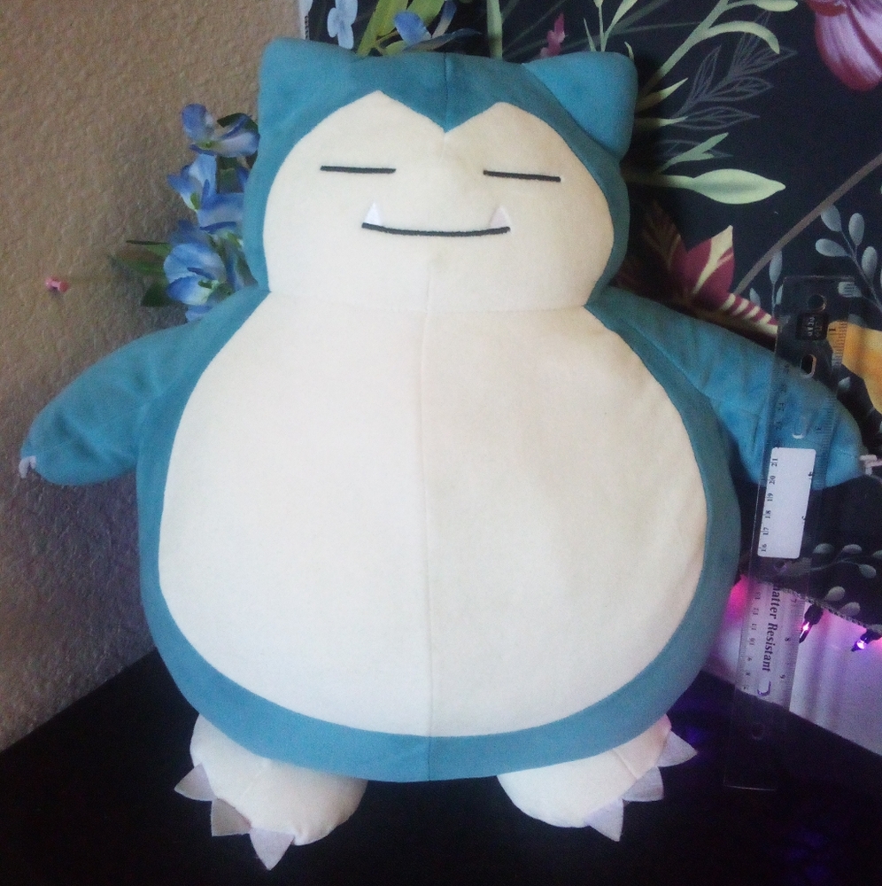 18in Snorlax Pokemon Plush Toy
